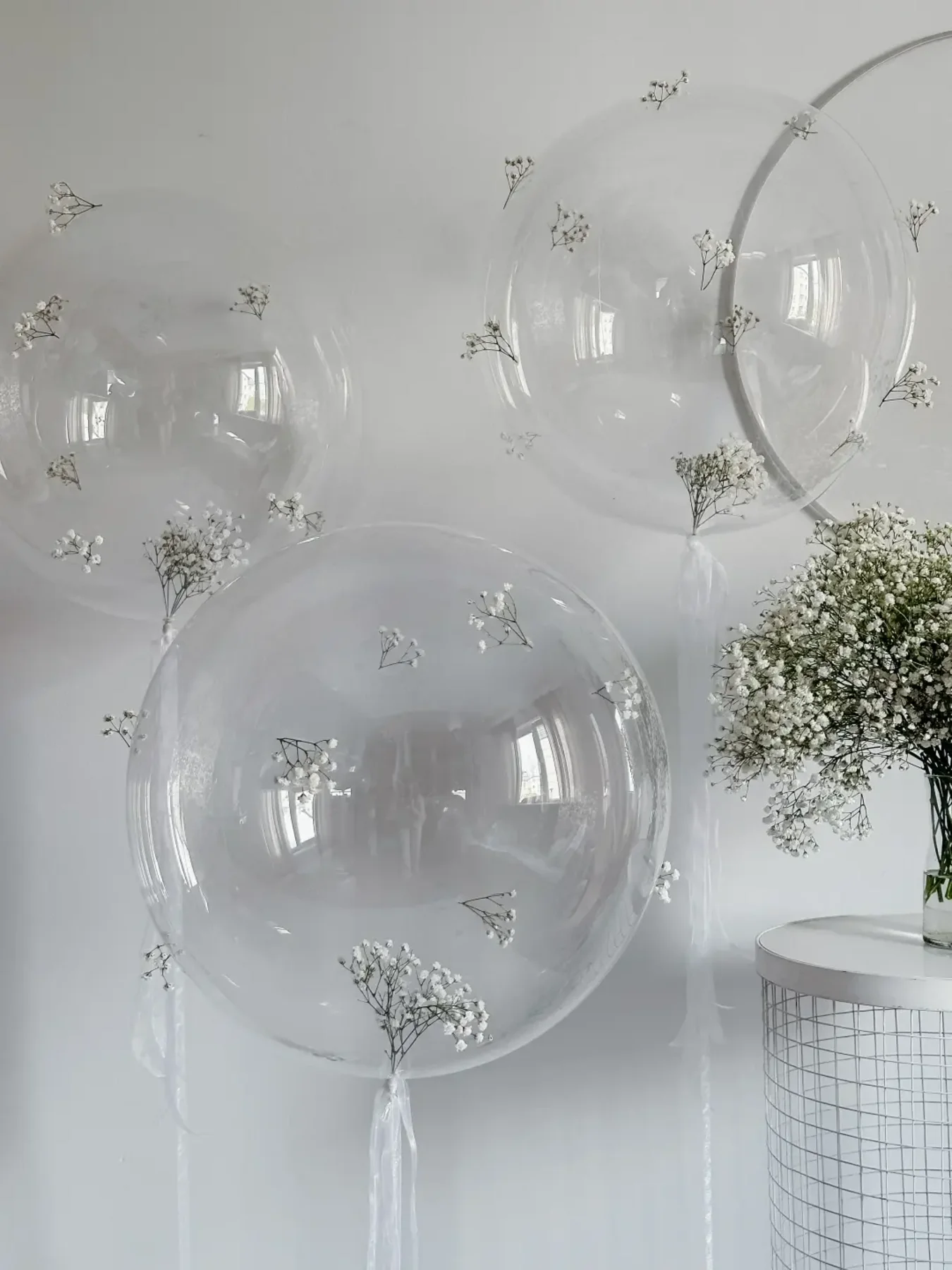 Balon przezroczysty z gipsówką